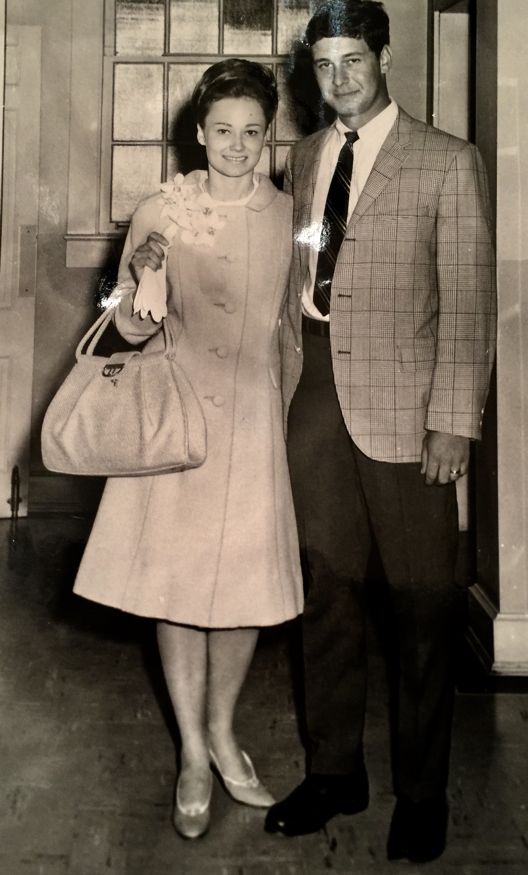 EDCE48EB-5E20-4458-AA23-CAAAC72A8084